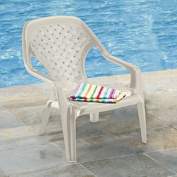 Silla Playera con brazos de Rimax.