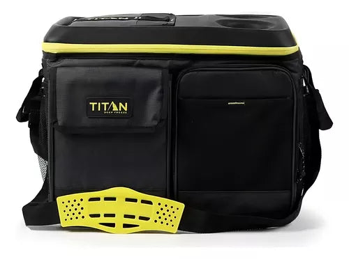 Nevera plegable Titan para 50 latas.