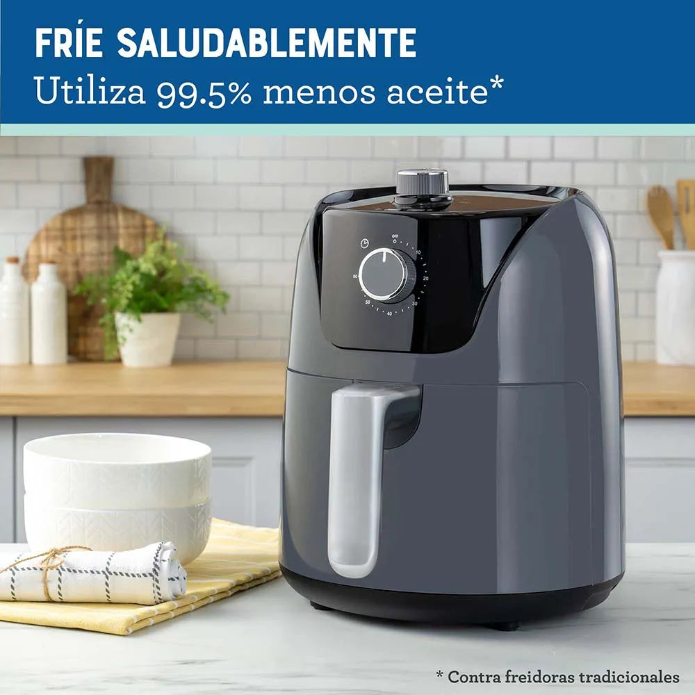Freidora análoga de 4 litros de Oster.