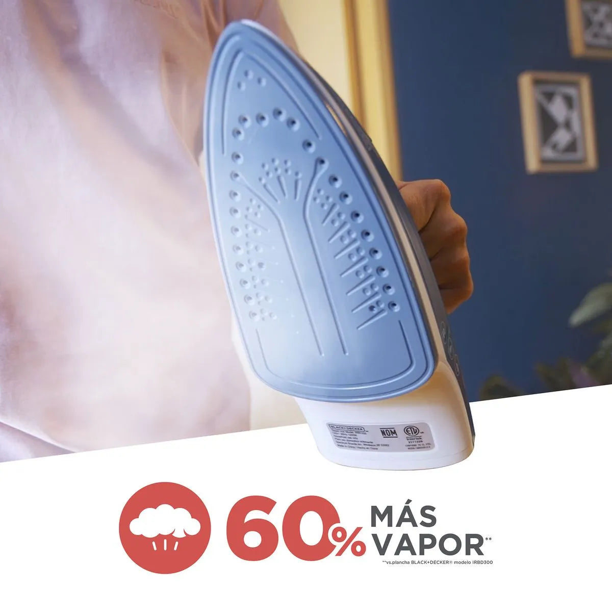 Plancha Trueglide Colors de Black & Decker con tiro de vapor.