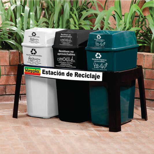 Punto ecológico de tres papeleras Vanyplas