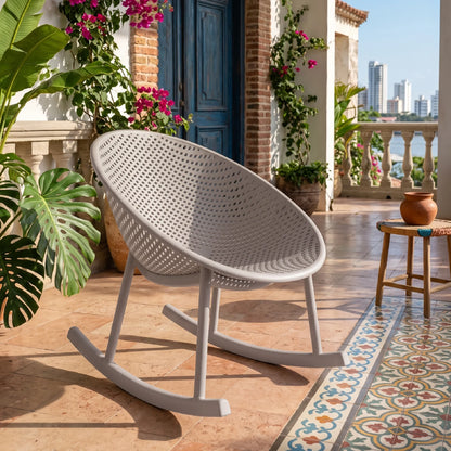 Silla mecedora OVO de Colplast
